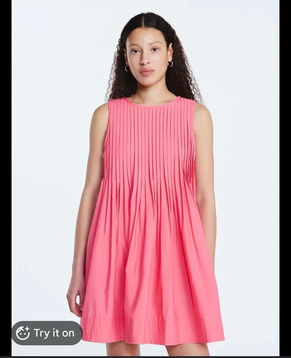 Freeโassembley Torrid plus size XL pleated neon pink coquette dress sleeveless